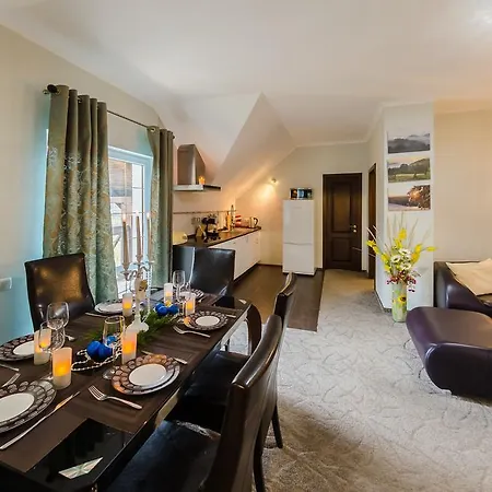 게스트하우스 Gallery Of Mountains Holiday