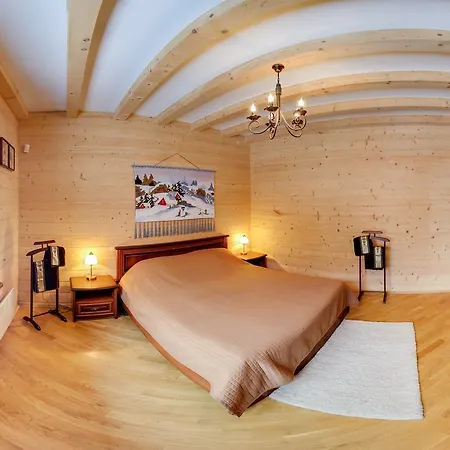 Gallery Of Mountains Holiday 야시냐