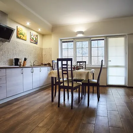 Gallery Of Mountains Holiday 4* Yasinya